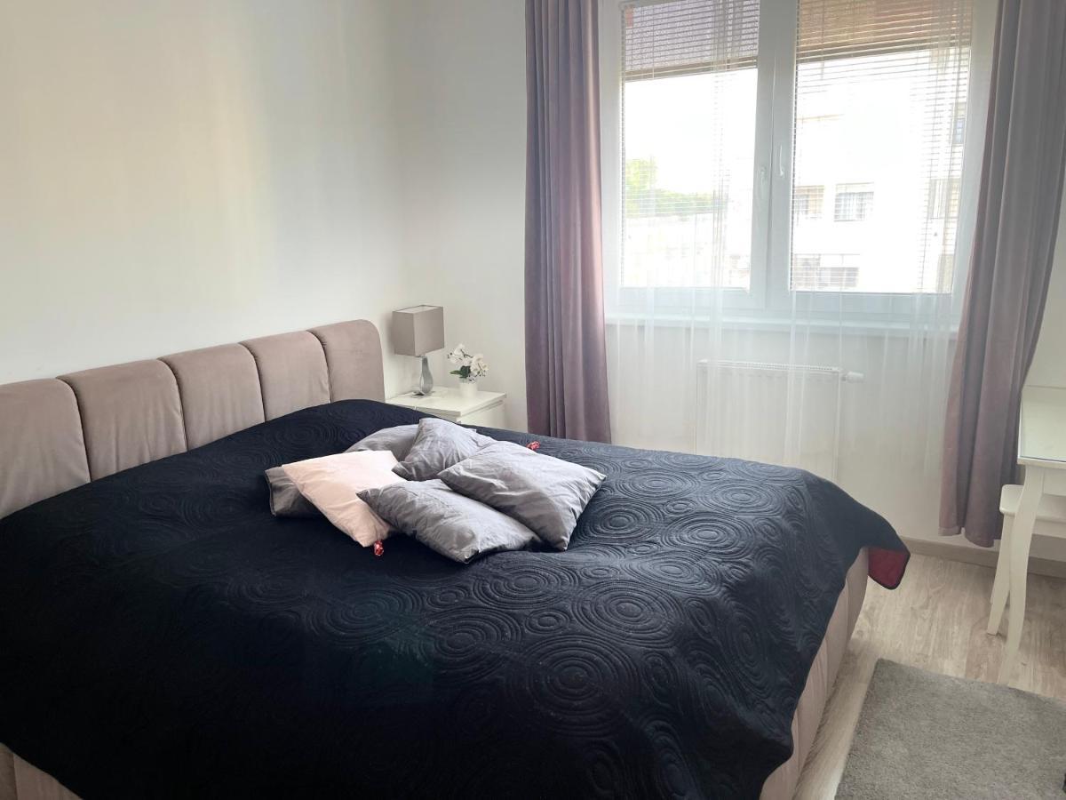 Diamond Apartments - 3 Bedroom, Luxurious Apartment In The Heart Of The City Boedapest Buitenkant foto